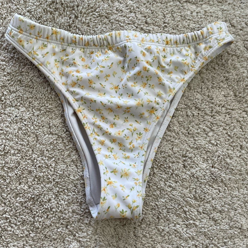 Floral pacsun bathing suit bottoms